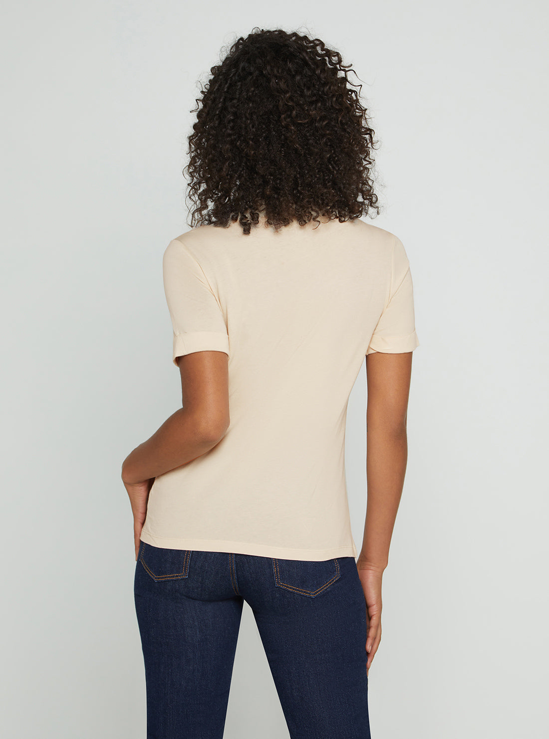 Eco Pearl Oyster Nichita Logo T-Shirt Eco Pearl Oyster Nichita Logo T-Shirt