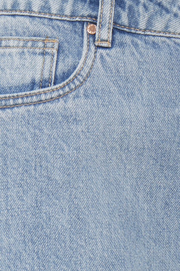Kato Kolby Shorts Light Blue Denim Kato Kolby Shorts Light Blue Denim